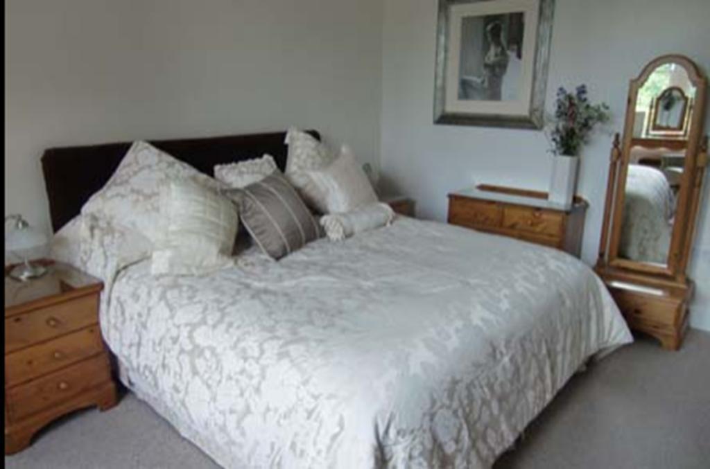 Hotel Mount Ceres Bonnyrigg Zimmer foto